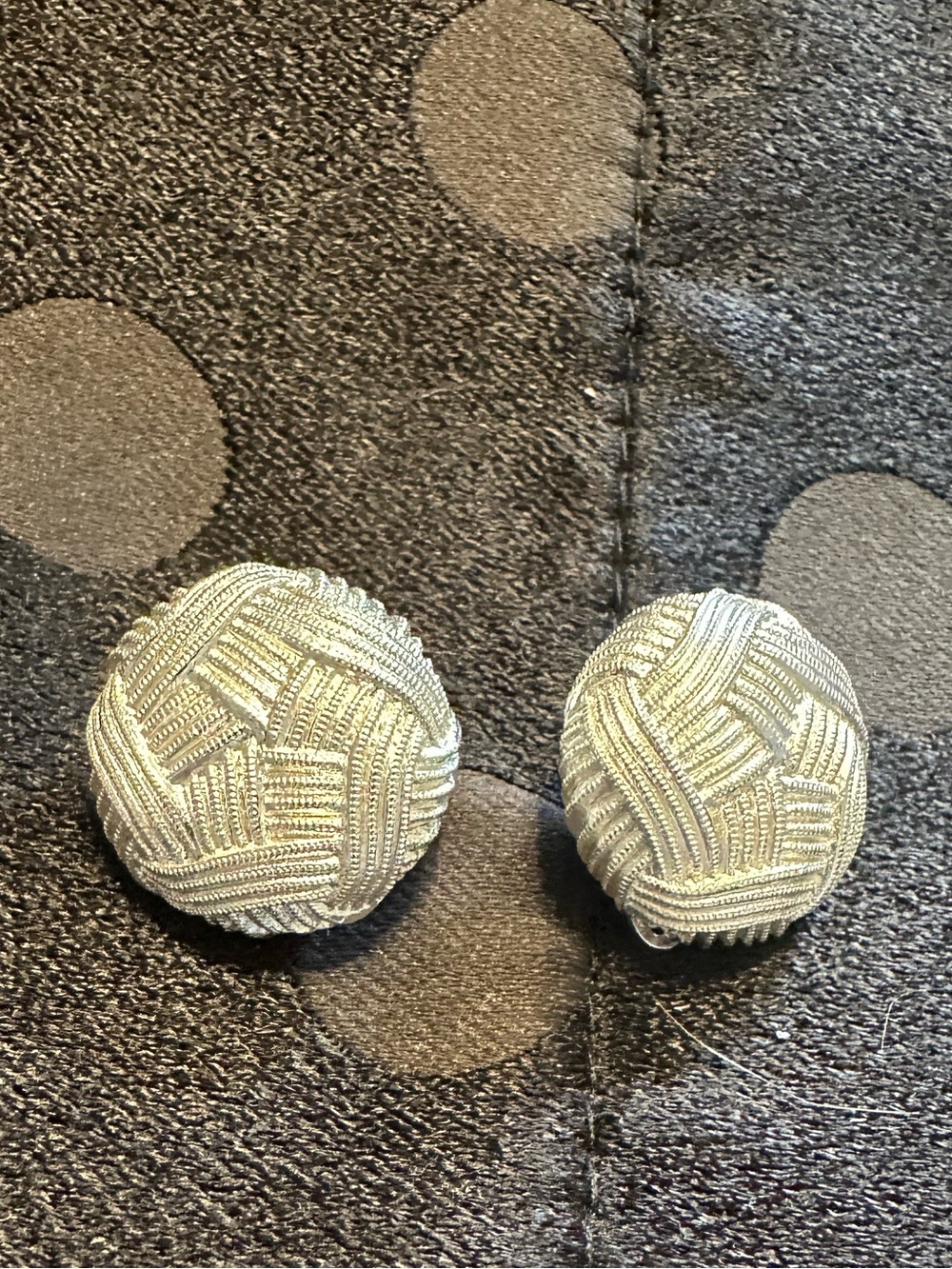 Handcrafted Silver Basket Weave Button Clip-On Earrings Vintage